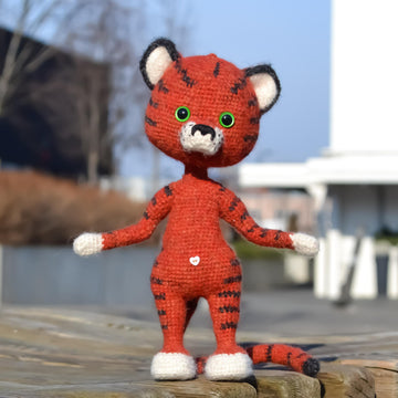 Crochet Pattern: Little Tigre toy PDF,