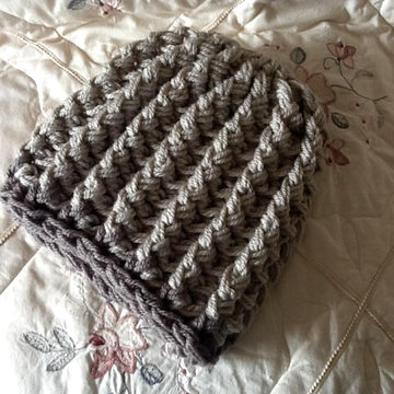 CHUNKY UNISEX CROCHETED HAT