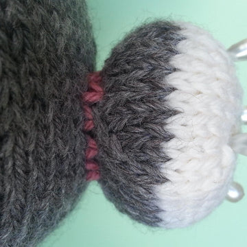 Mattress Stitch for Knitted Toys Tutorial