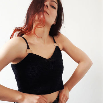 Tank top with rings