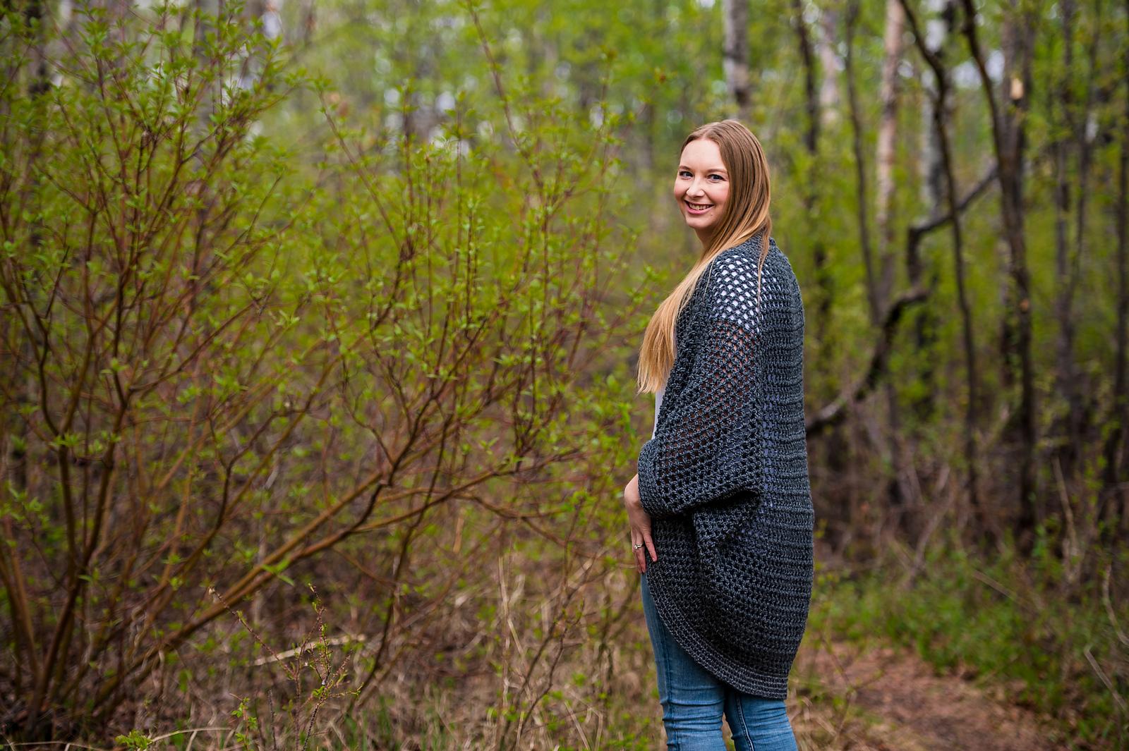 Lacombe Park Shrug