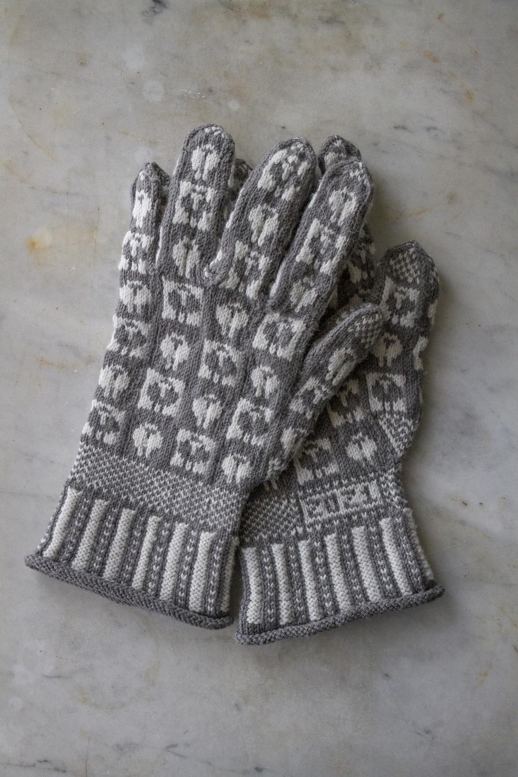 Sheep Sanquhar Gloves