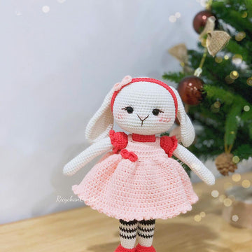Lucie the bunny