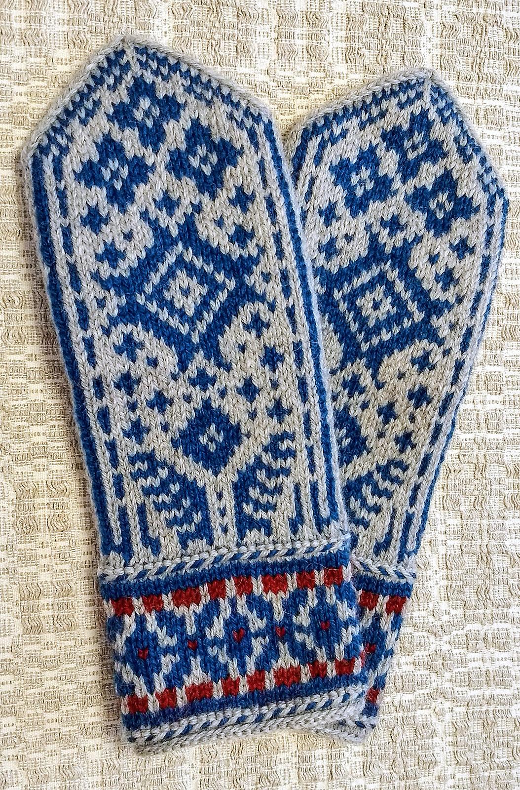 "Blue Dream" Mittens