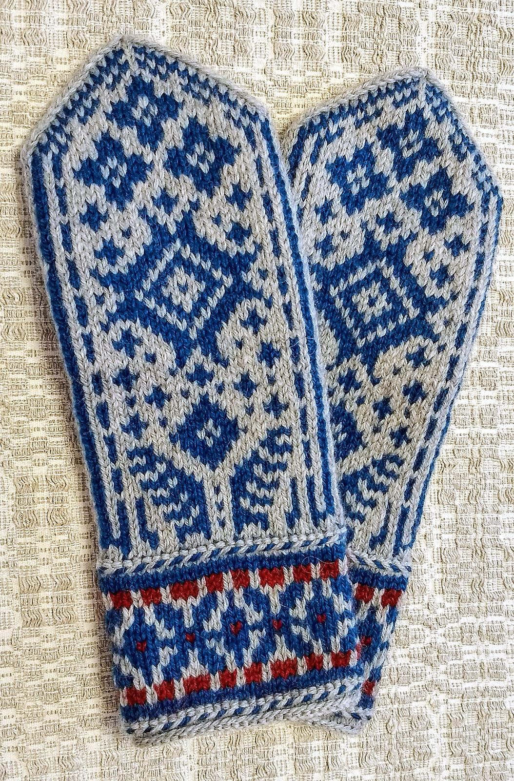 "Blue Dream" Mittens