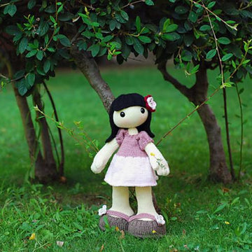 Anny. Doll with big feet and hands