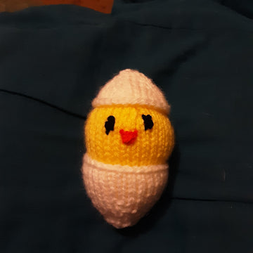 Easter Egg Chick Knitting Pattern