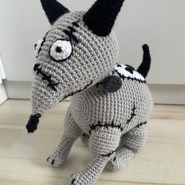 Patched Dog amigurumi