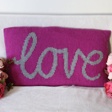 'love' Cushion