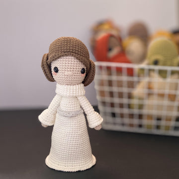 Star Wars Leia and Rey (Pocket size) - Crochet Pattern/amigurumi