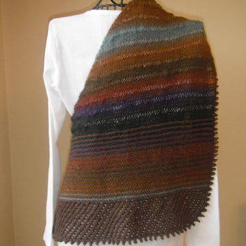 Drop, garter & lace triangular shawl