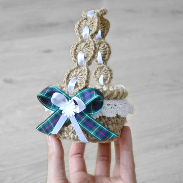 Jute twine crochet baskets. Small wedding baskets. Table decor. Candy baskets. Easter egg baskets