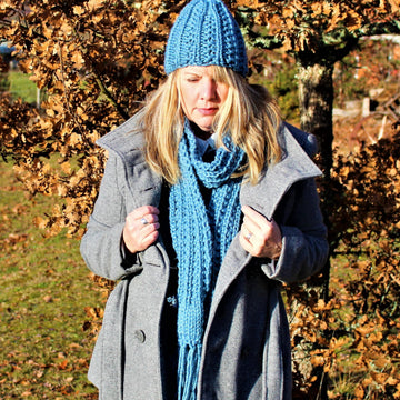 Winter Blues Pom Pom Hat & Scarf Set