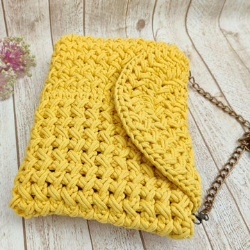 Pleated Herringbone Crossbody Bag | No-Sew One-Piece Purse