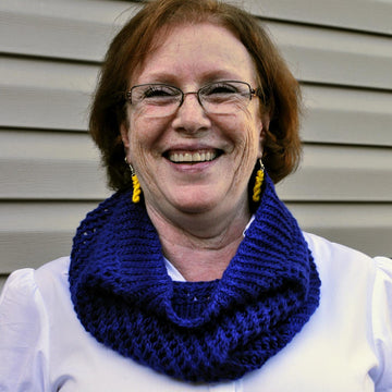 Eyelet Cowl