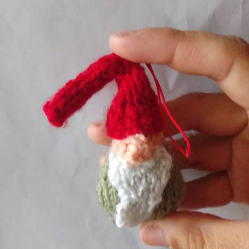 Gnome knit postal
