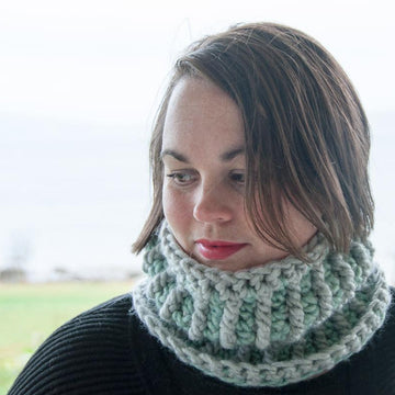 Stella Mini Cowl