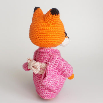 Hana the fox