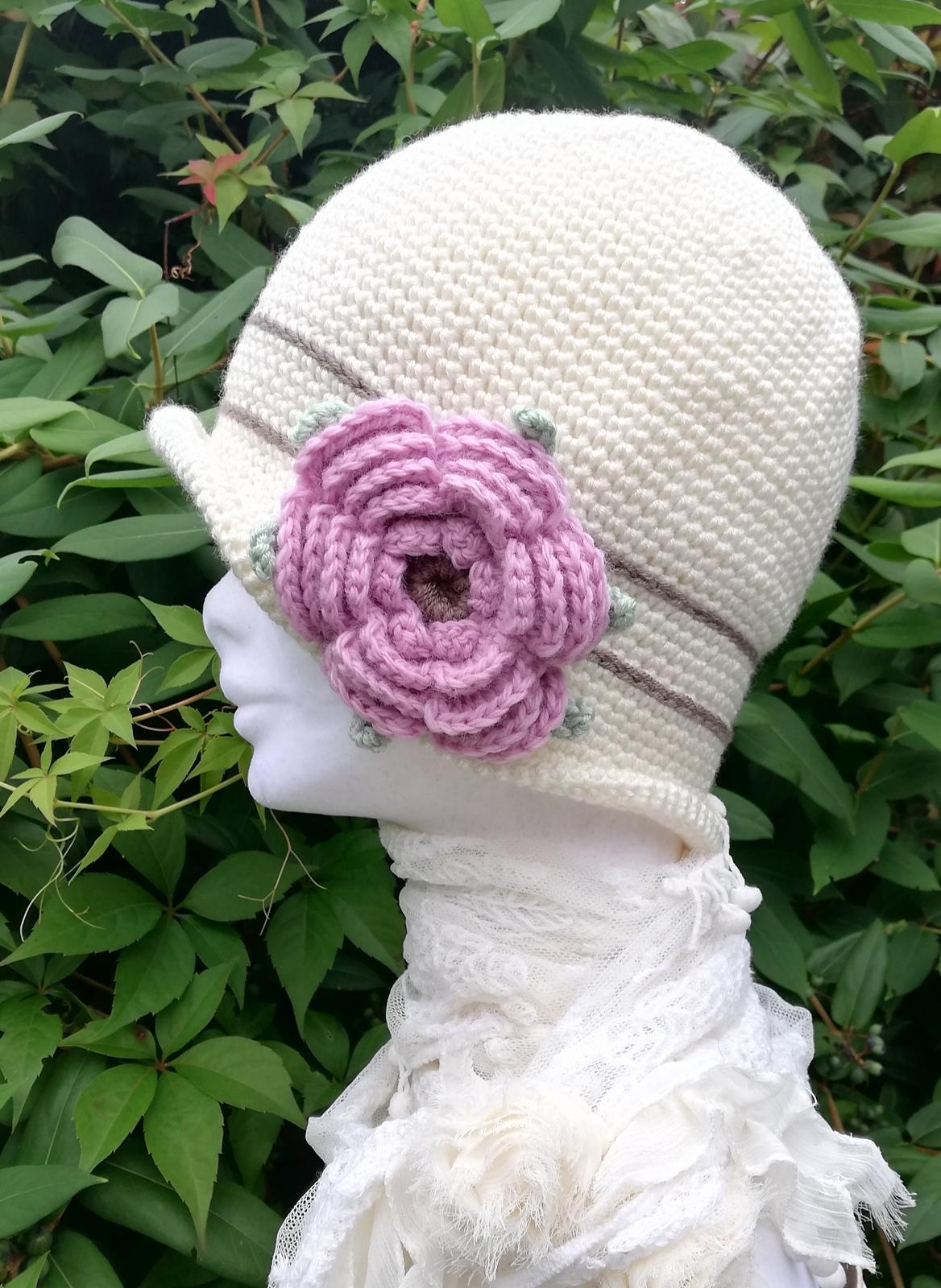 Tilly Cloche