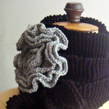 The Knitted Flower