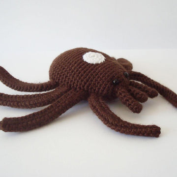 Lone Star Tick Amigurumi by OohLookItsARabbit
