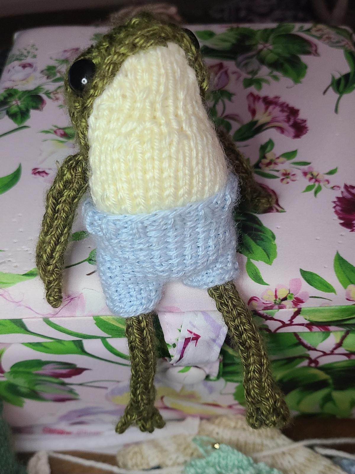 Froggy's Linen Shorts