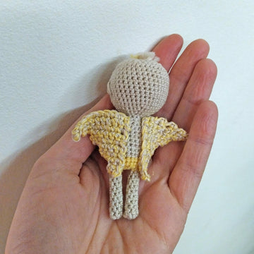 Tiny Cupid with heart