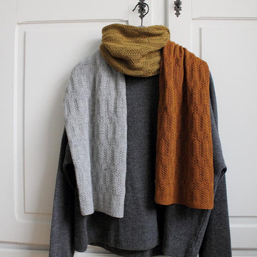 LISTOPAD Shawl
