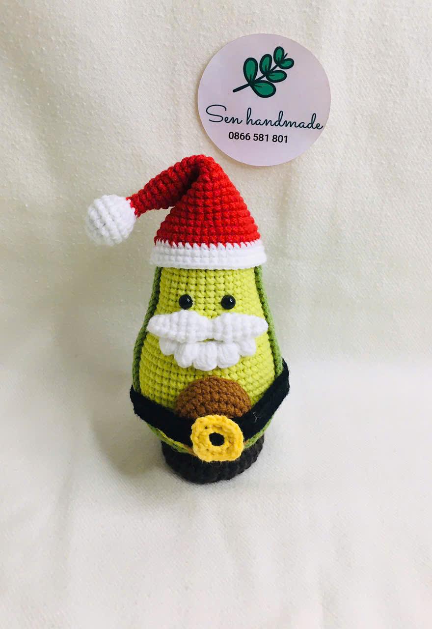Santa Cado -Crochet pattern - PDF file- English