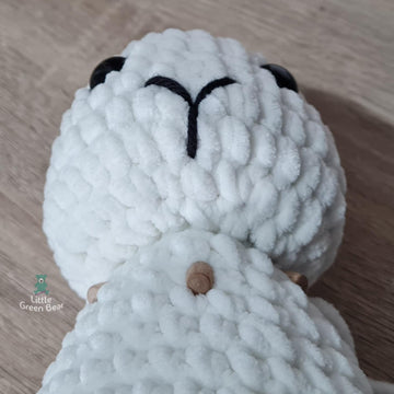 Beryl the Bunny - US Terminology - Amigurumi