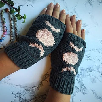 Moon Night Mitts