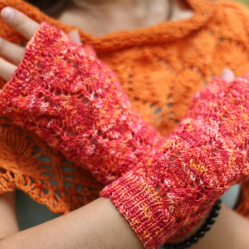 Fall in Love Mittens