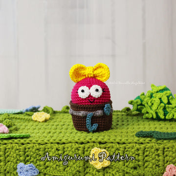 Polly Plantar Cute Frog Girl Amigurumi Crochet Pattern – PDF Digital Download (English)