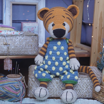 Crochet Pattern Bobble overalls for toys
