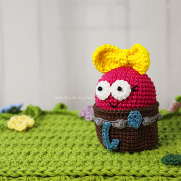 Polly Plantar Cute Frog Girl Amigurumi Crochet Pattern – PDF Digital Download (English)