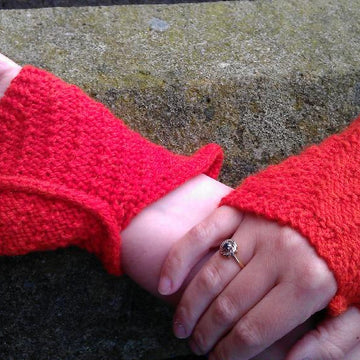 Monkey Puzzle Mitts