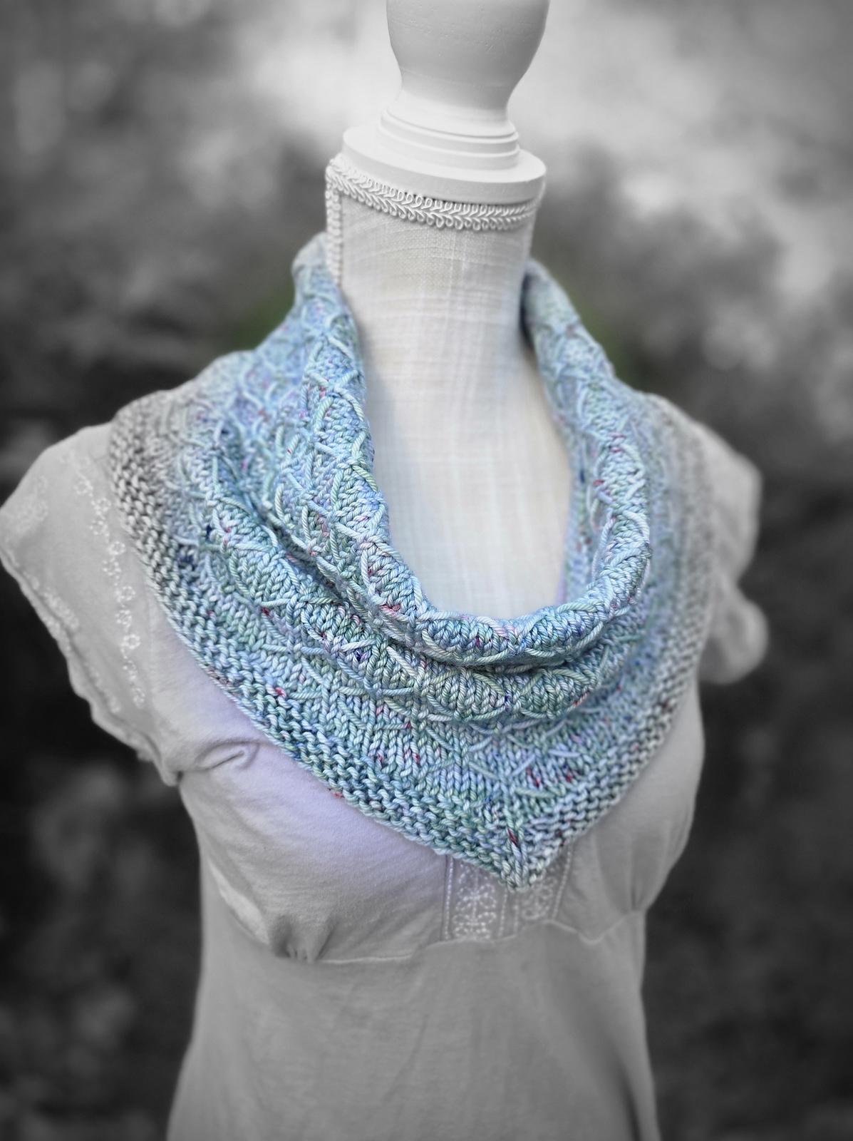 Zoya Bandana Cowl