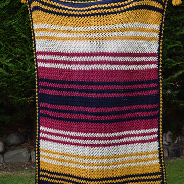 Yzabel Throw