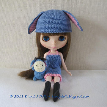 Donkey Hat and Dress Pattern for Blythe Dolls