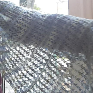 ANOUSHKA SHAWL