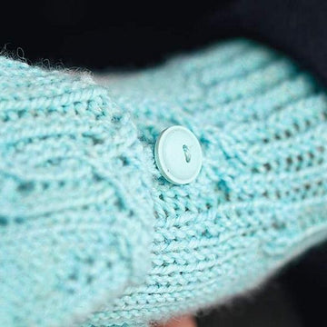Forget-Me-Not Mittens