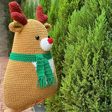 Christmas Pillow Reindeer