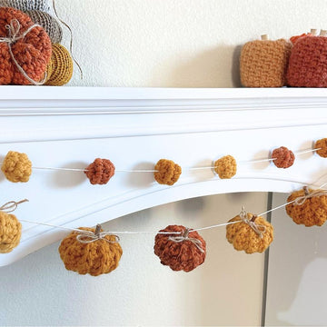 Crochet Pumpkin Garland 095