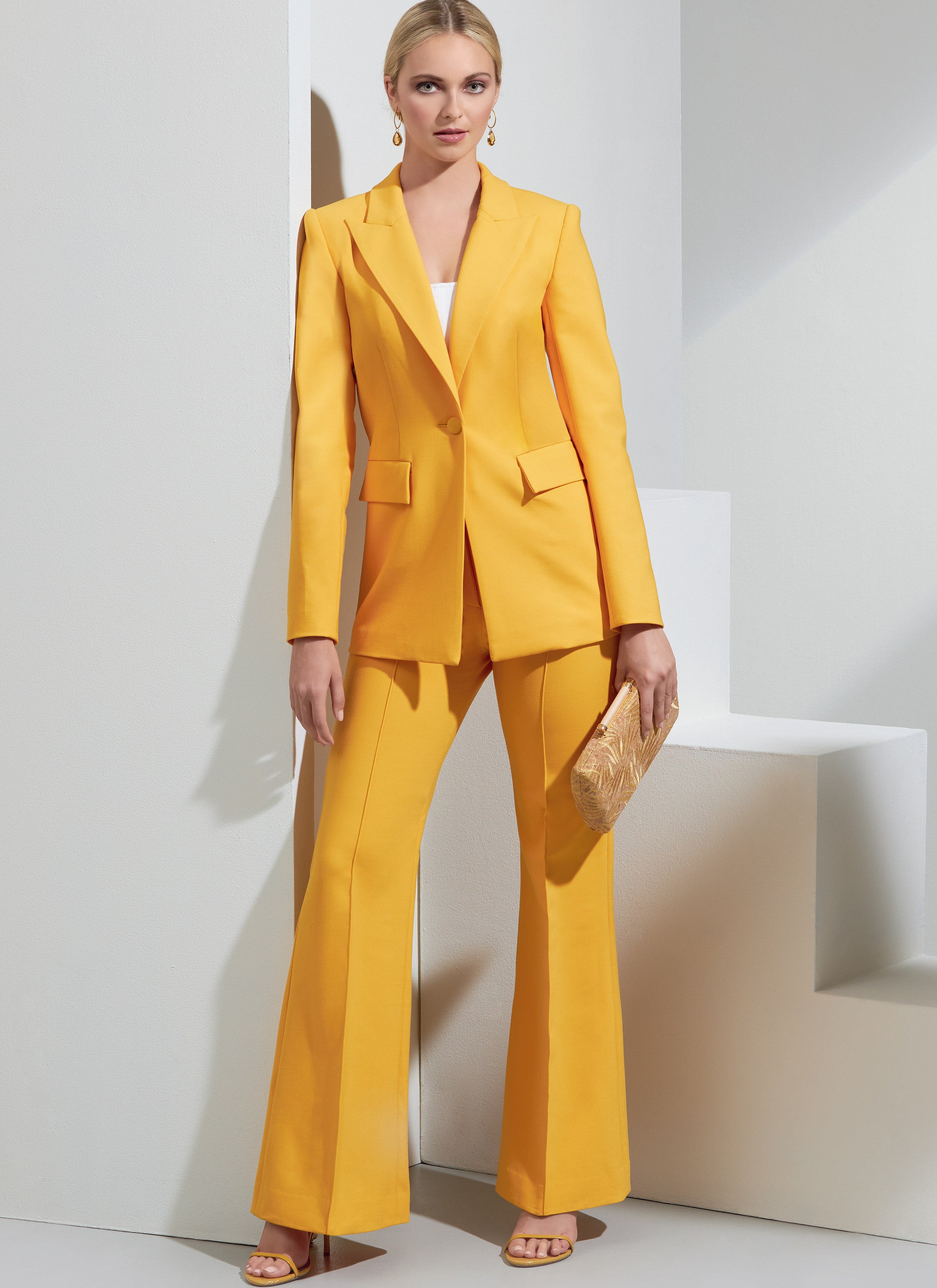 Vogue Misses' Jacket and Pants V1870 - Sewing Pattern