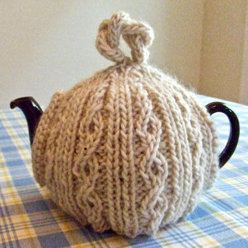 Cable & Rib Tea Cozy