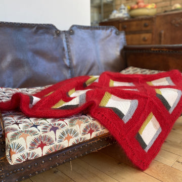 Log Cabin Lapghan