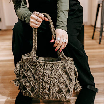 Charlene Cabled Crochet Purse