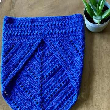 The Alapi Triangle Cowl Crochet Pattern