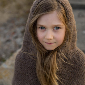 Bri hooded cowl