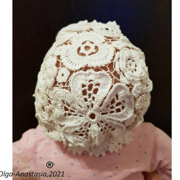 Lace baby hat